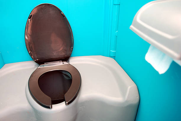 Best Portable restroom trailer rental  in Wakefield, MI