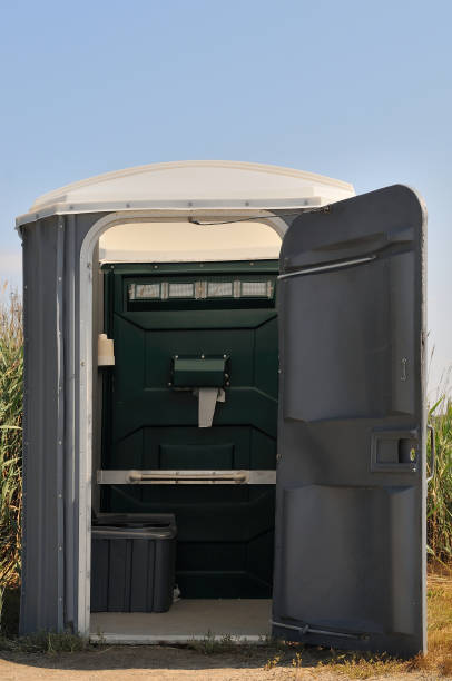 Best Portable restroom trailer rental  in Wakefield, MI