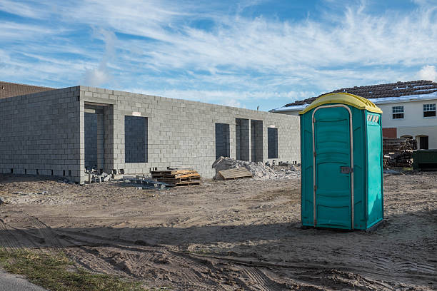 Portable Toilet Options We Offer in Wakefield, MI
